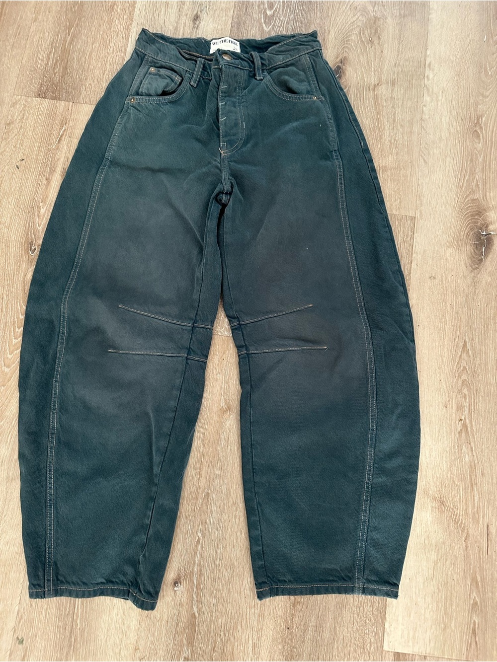 Free People We The Free Good Luck Barrel Jeans Size 24 Charcoal Gray